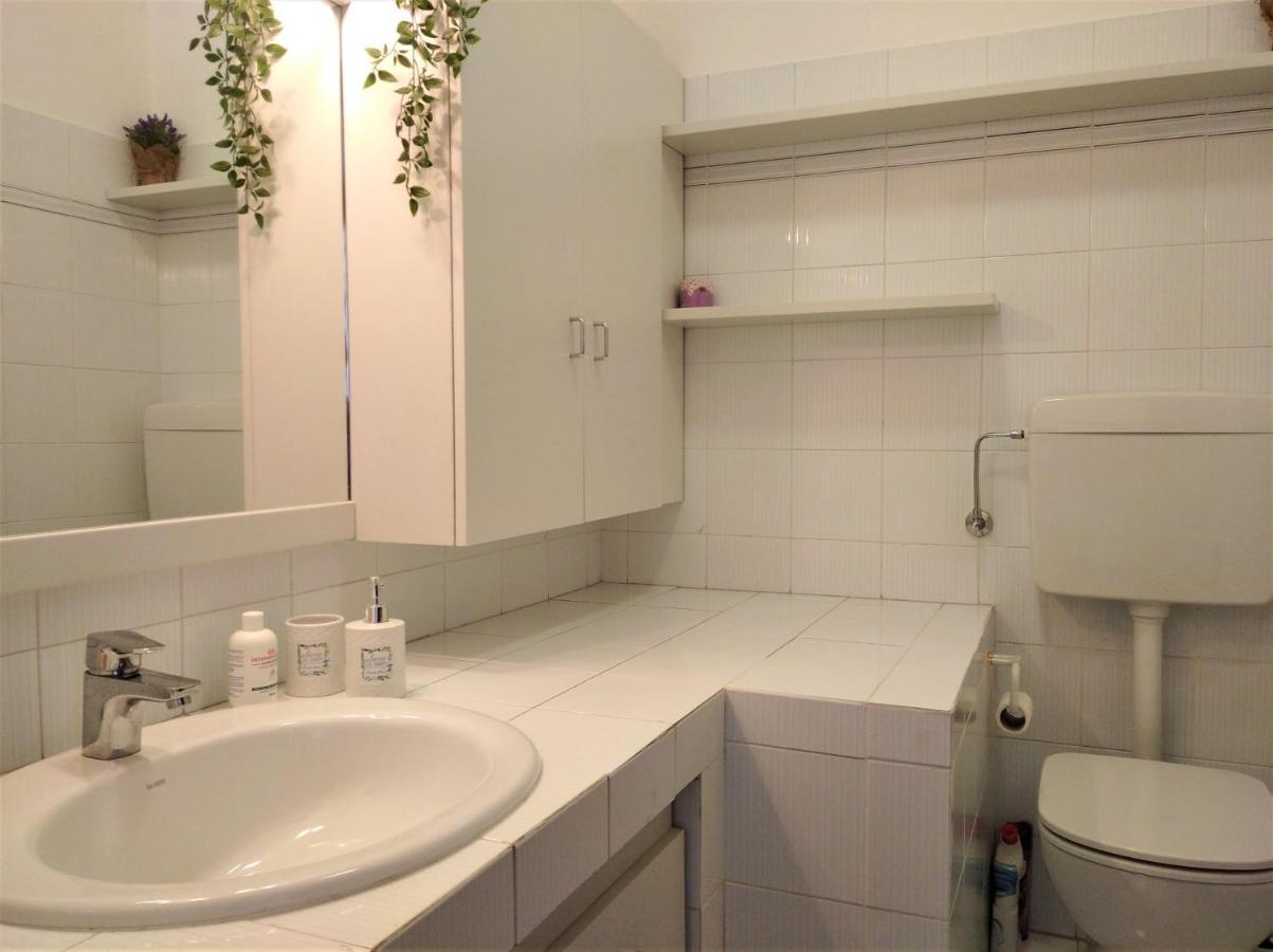 Appartamento Casa Michi Verbania Esterno foto