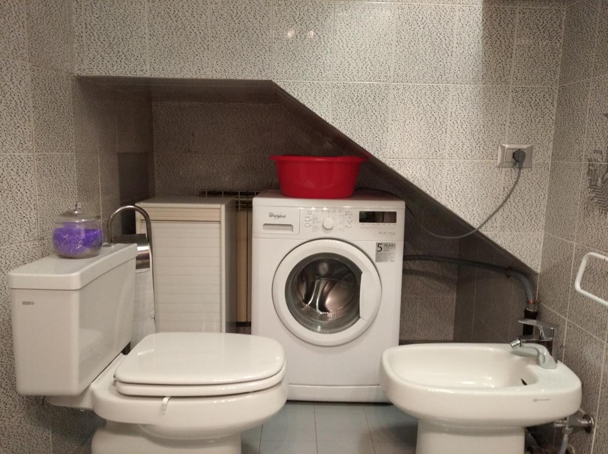 Appartamento Casa Michi Verbania Esterno foto