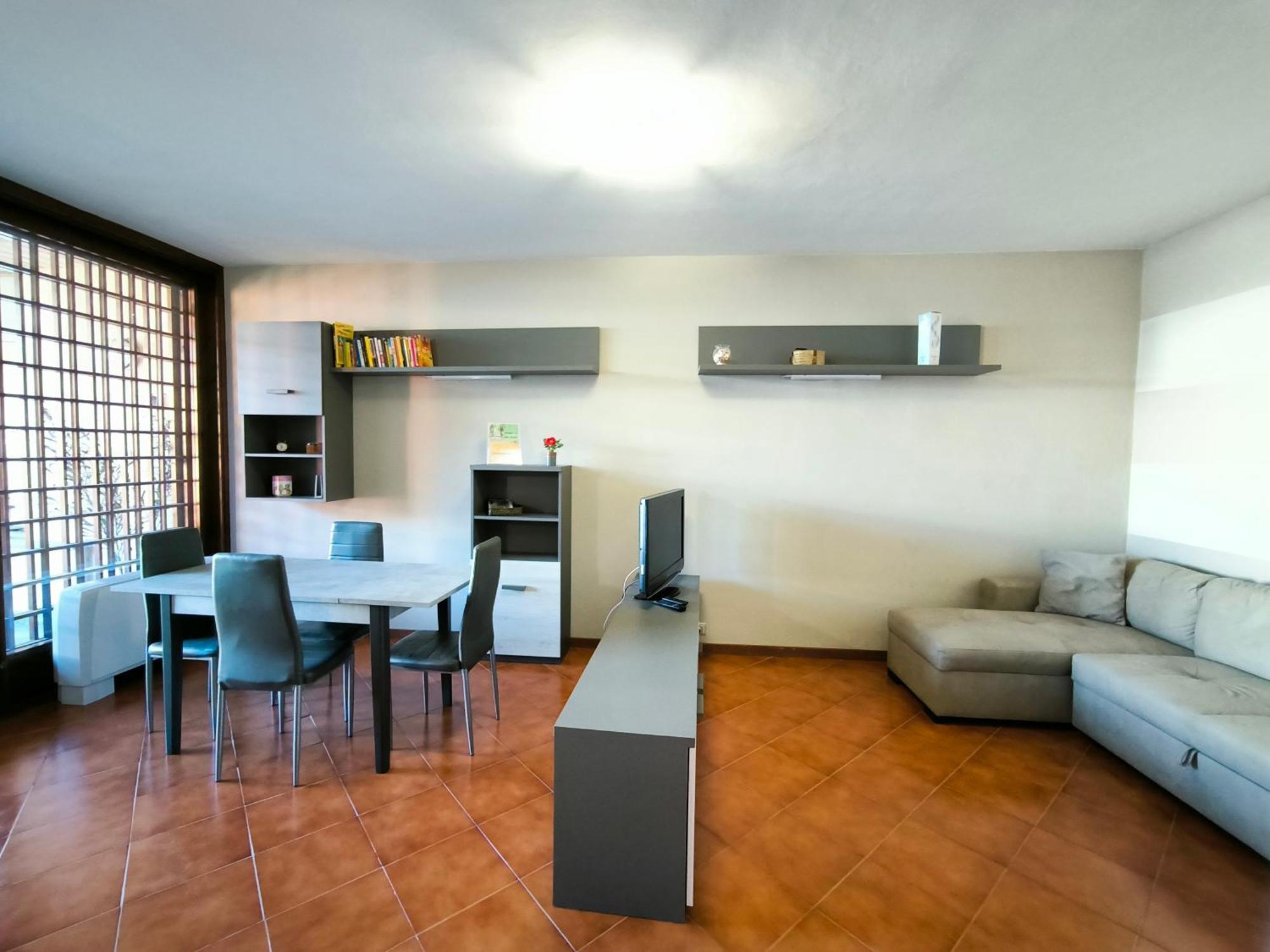 Appartamento Casa Michi Verbania Esterno foto
